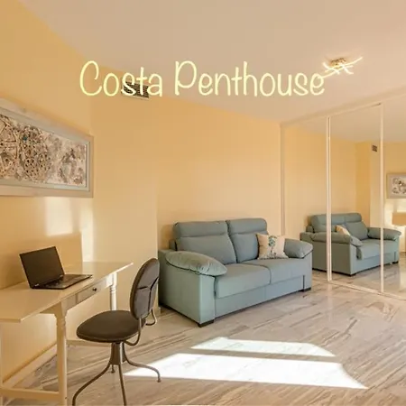 Costa Penthouse Apartment *